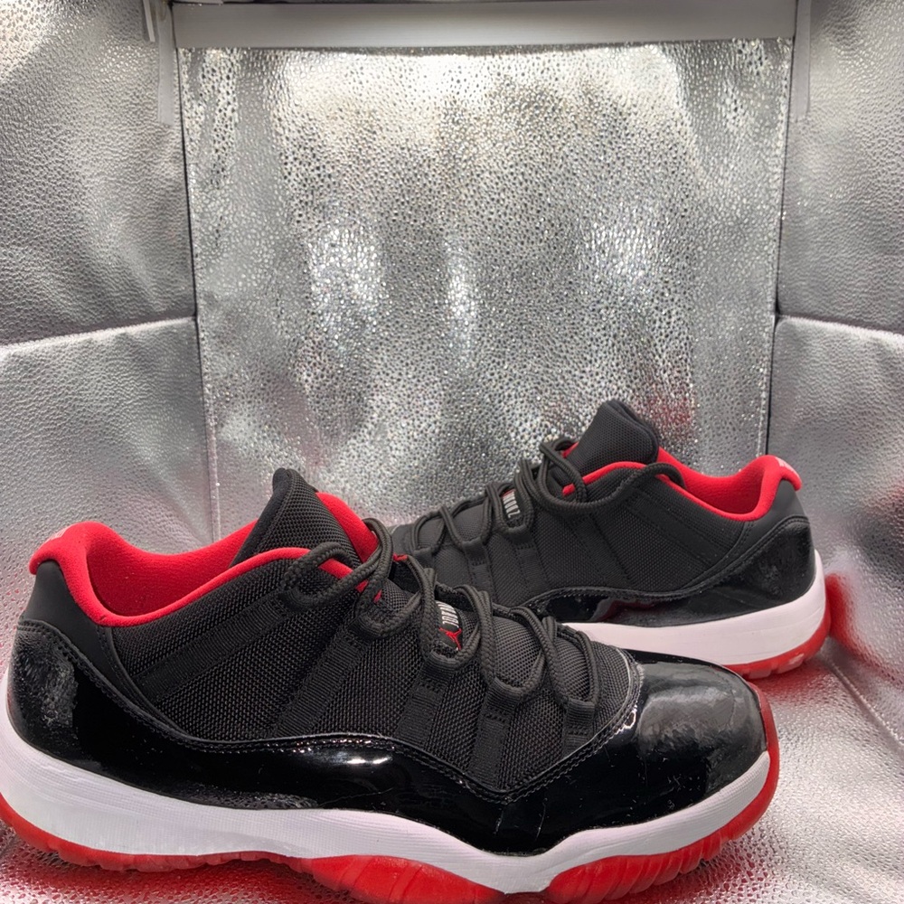 Air Jordan 11 Retro Bread Low (2015)